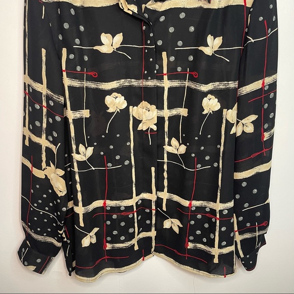 Floral Button Down Blouse - Picture 3 of 8